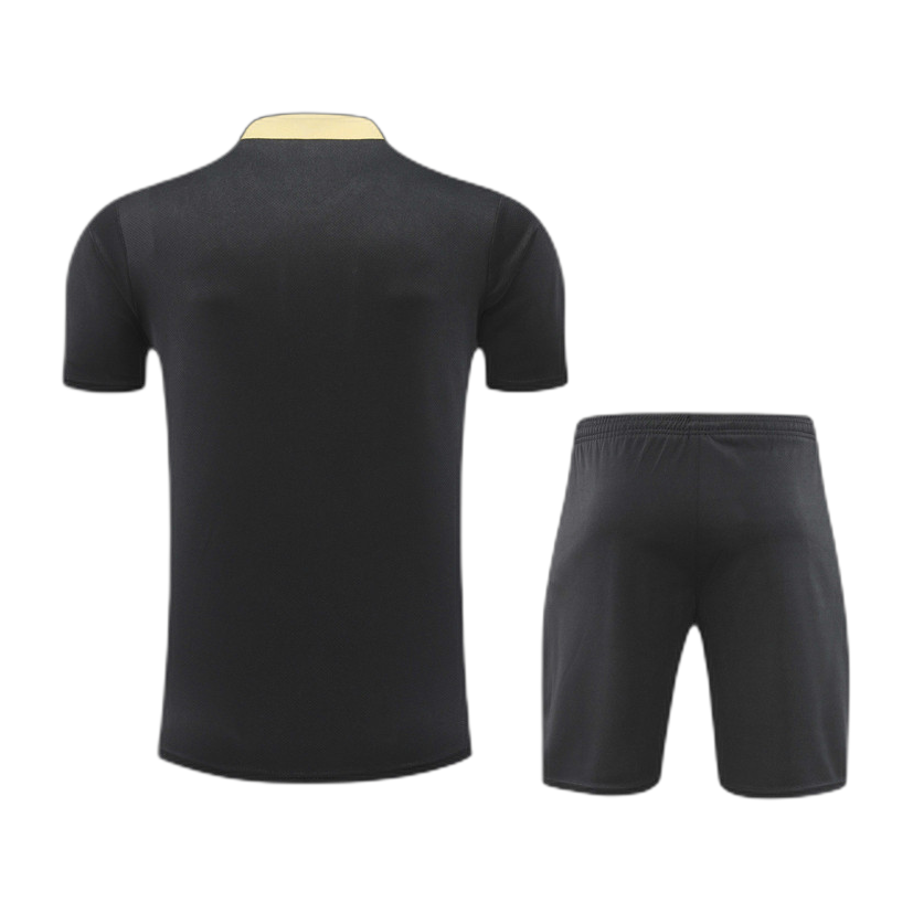 sleeve Paris black gold