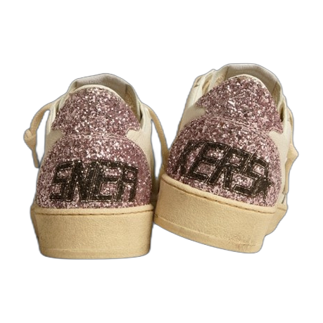GOLDEN GOOSE