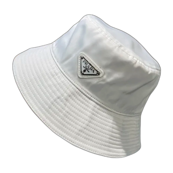 cappellino prada