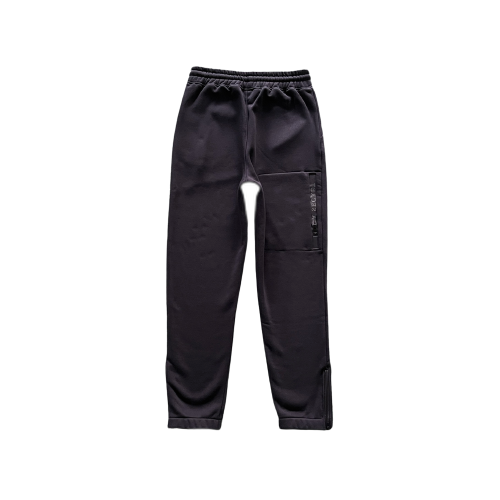 T TRACKSUIT – REVOLUTION