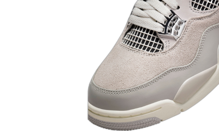 JORDAN 4 – 38,5