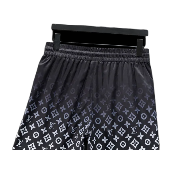 Louis Vuitton – L