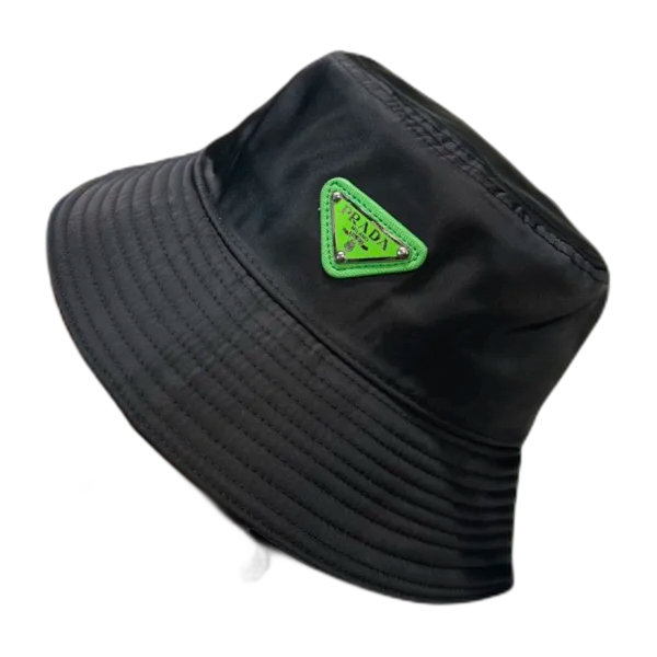 cappellino prada