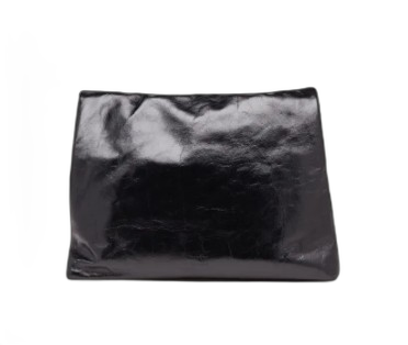 POUCH